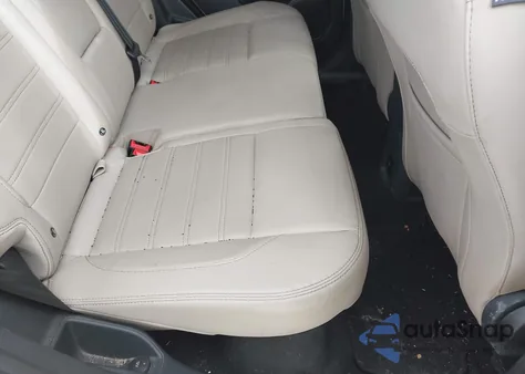 2018 Ford Ecosport Titanium z USA, uszkodzony, nr VIN MAJ6P1WLXJC195169